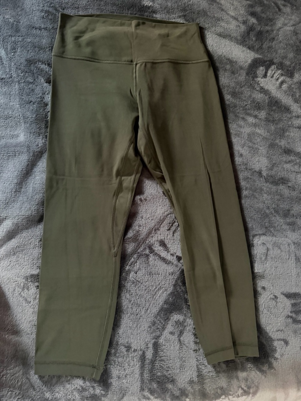 Lululemon Aline Leggings 23” Olive Green, size 10